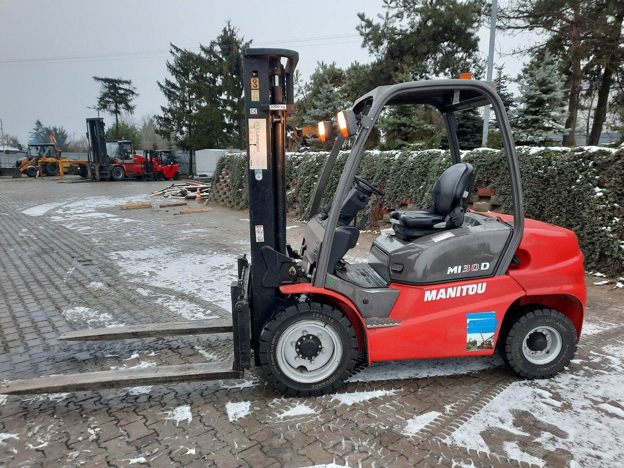 Manitou MI30D - Empilhadeira a diesel: foto 4 Manitou MI30D - Empilhadeira a diesel: foto 4