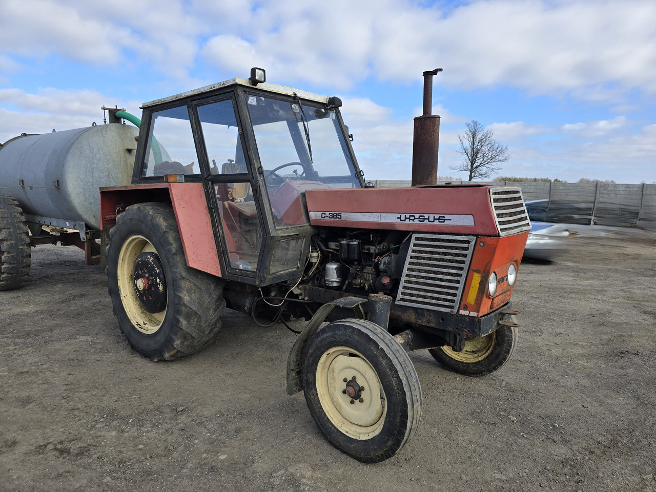 Ursus C-385 - Trator: foto 4 Ursus C-385 - Trator: foto 4