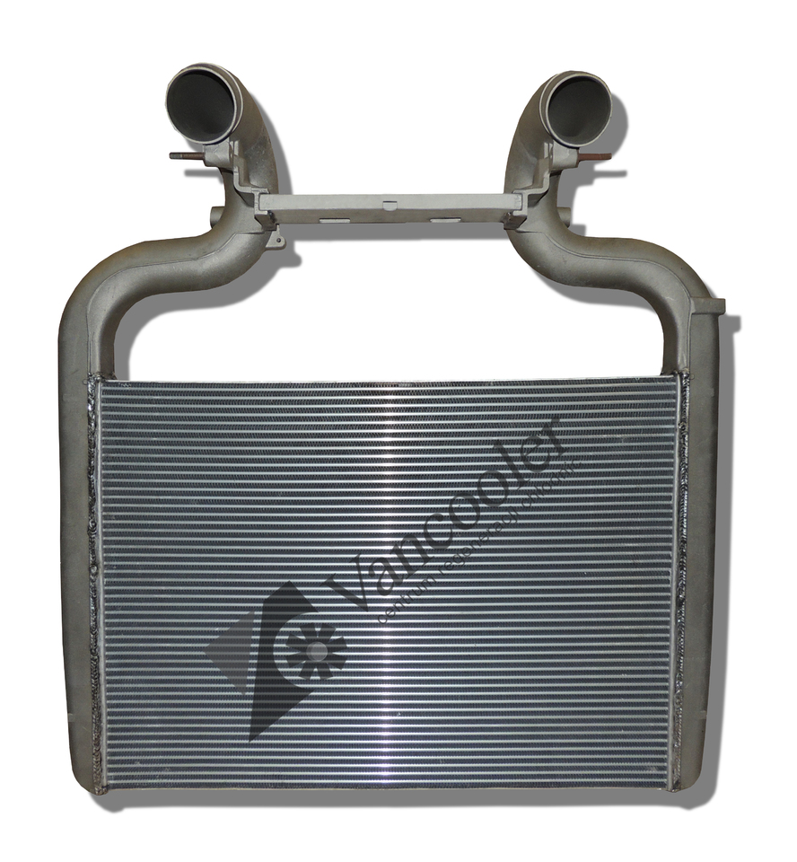 DAF XF EURO 6 - Intercooler por Camião: foto 1 DAF XF EURO 6 - Intercooler por Camião: foto 1