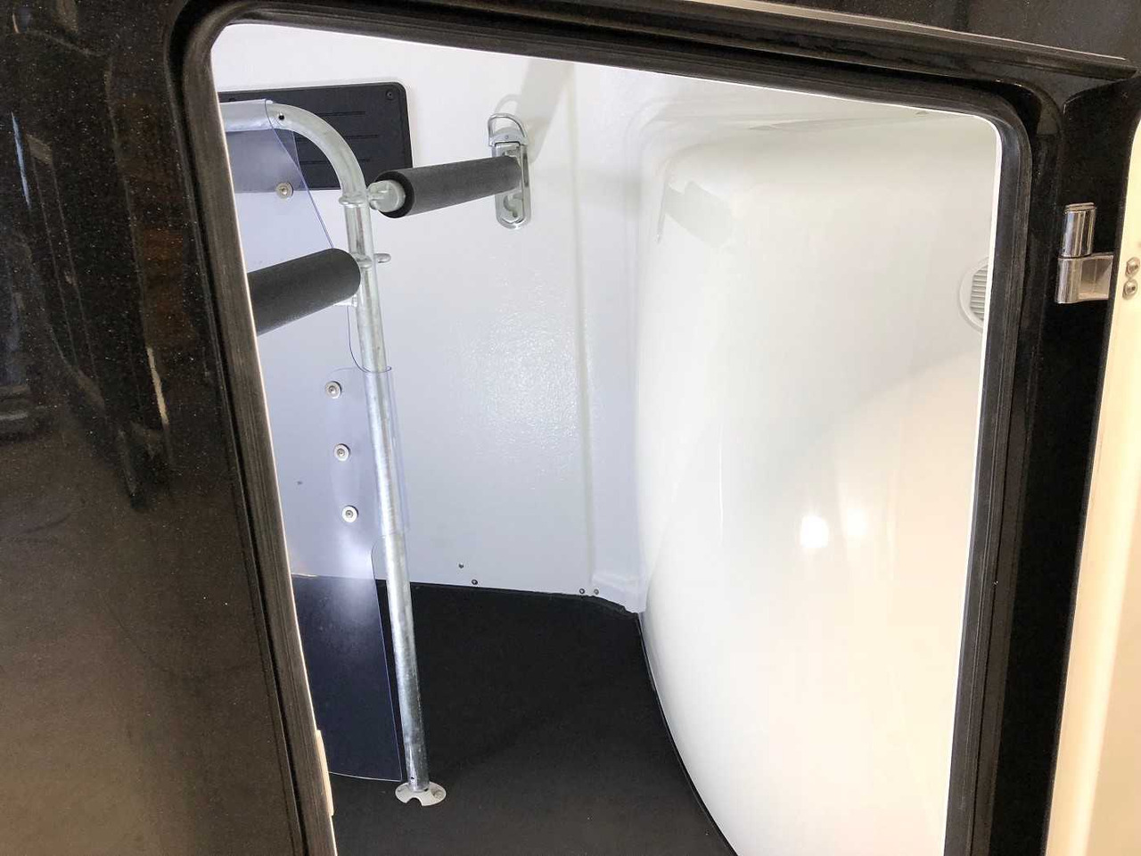 Reboque para cavalos novo BOECKMANN Comfort ALB SK Pferdeanhänger: foto 19