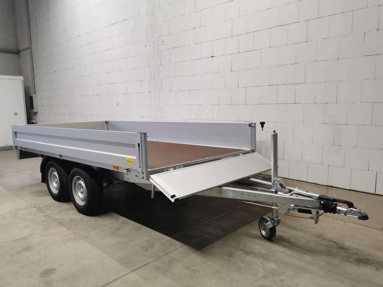 BOECKMANN HL-AL 3718/35 Eco XXL Hochlader - Reboque para carros: foto 5 BOECKMANN HL-AL 3718/35 Eco XXL Hochlader - Reboque para carros: foto 5