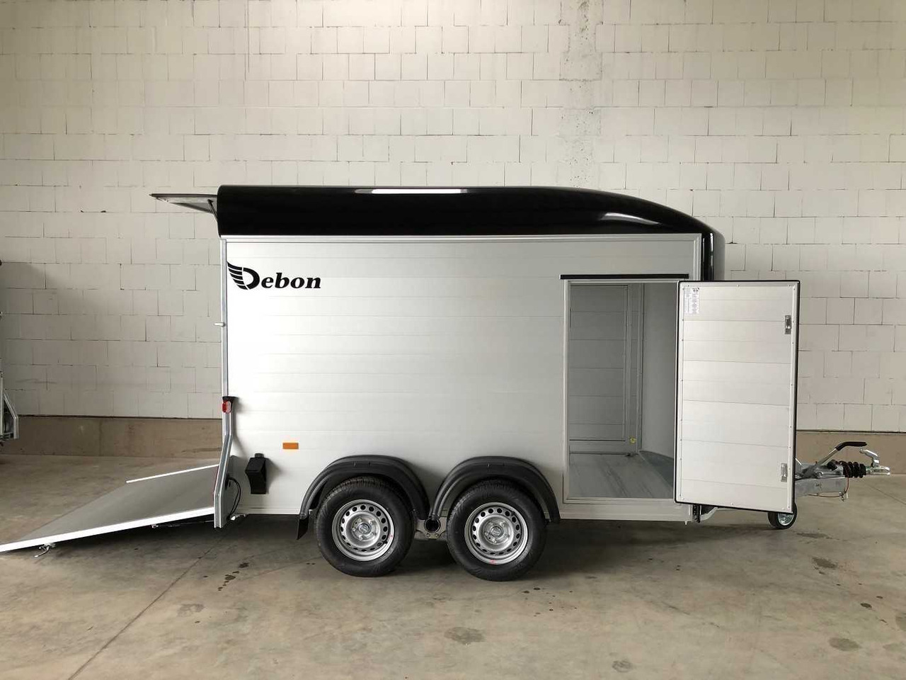 CHEVAL LIBERTE C500 Roadster 2 Türen Kofferanhänger - Reboque para moto: foto 1 CHEVAL LIBERTE C500 Roadster 2 Türen Kofferanhänger - Reboque para moto: foto 1