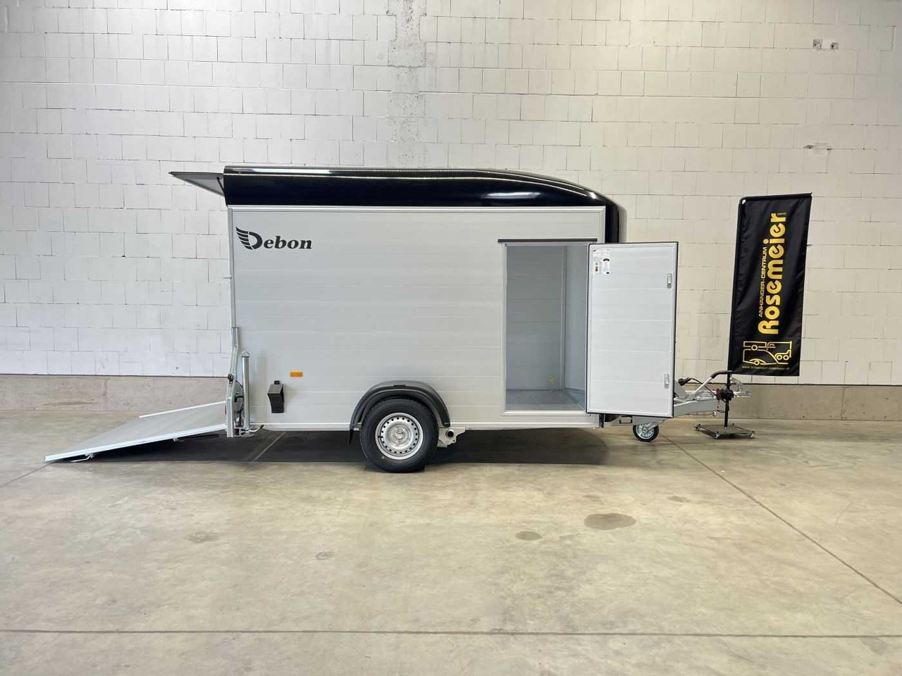 CHEVAL LIBERTE DEBON C400 Roadster Kofferanhänger - Reboque para moto: foto 1 CHEVAL LIBERTE DEBON C400 Roadster Kofferanhänger - Reboque para moto: foto 1