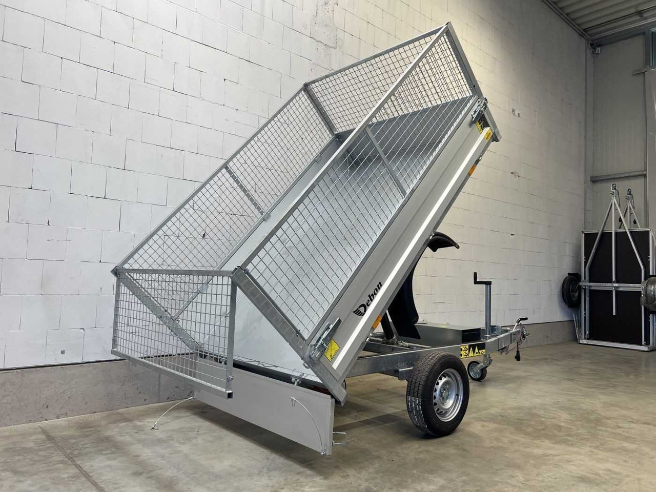 CHEVAL LIBERTE DEBON PW0E Lux 1500 Gitter Rückwärtskipper - Reboque basculante: foto 2 CHEVAL LIBERTE DEBON PW0E Lux 1500 Gitter Rückwärtskipper - Reboque basculante: foto 2