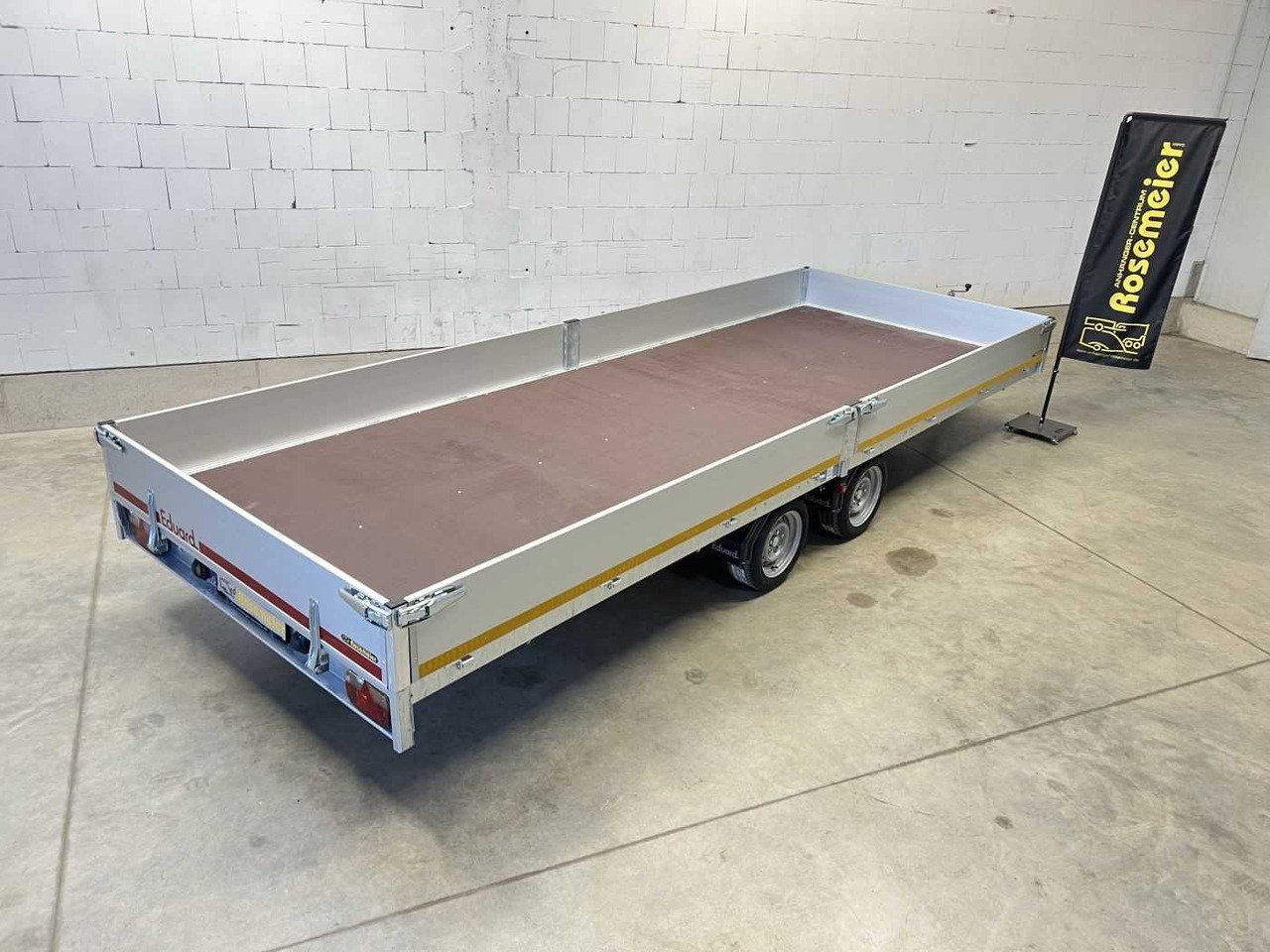 EDUARD 5022-4-P3-3563 Hochlader - Reboque para carros: foto 4 EDUARD 5022-4-P3-3563 Hochlader - Reboque para carros: foto 4