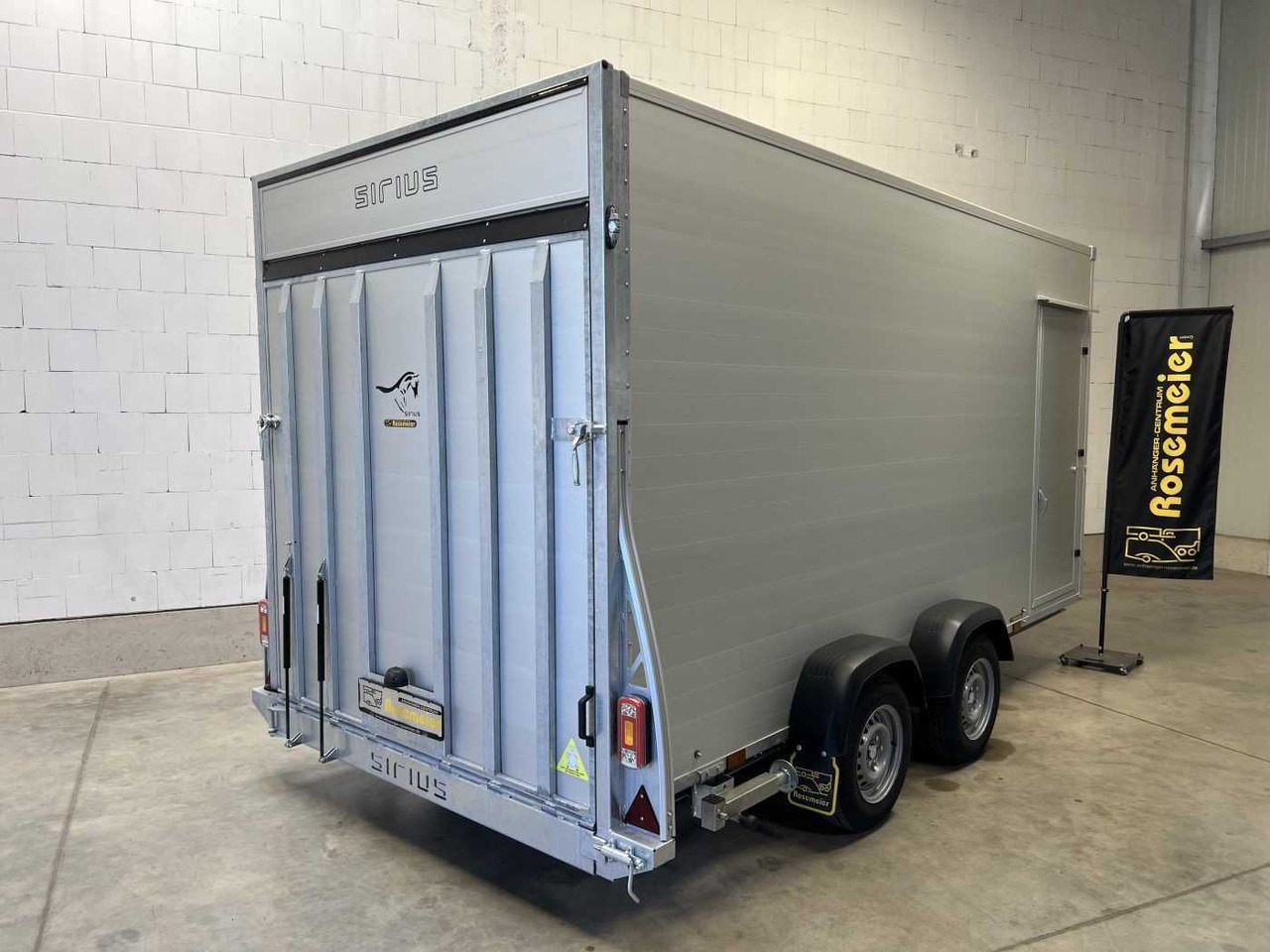G170 Tür Kofferanhänger - Reboque furgão: foto 4 G170 Tür Kofferanhänger - Reboque furgão: foto 4