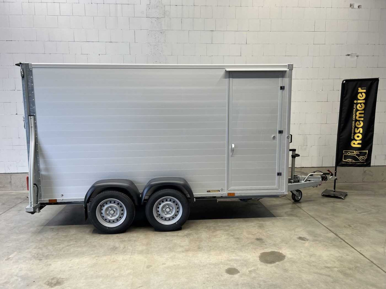 Kargo G150 Kofferanhänger Sirius - Reboque furgão: foto 2 Kargo G150 Kofferanhänger Sirius - Reboque furgão: foto 2
