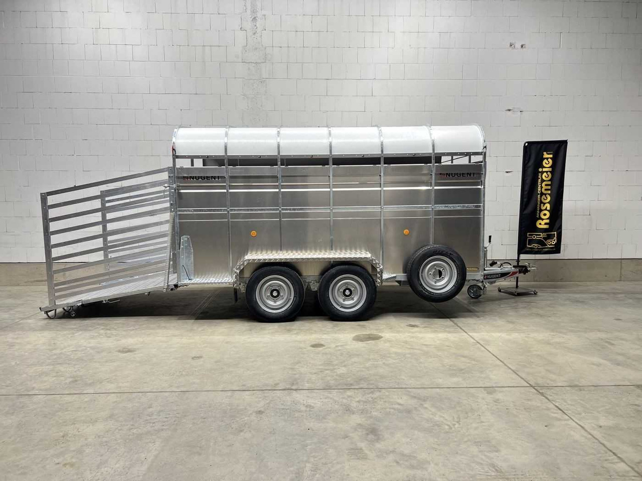 NUGENT LC3618H Viehanhänger - Reboque transporte de gado: foto 1 NUGENT LC3618H Viehanhänger - Reboque transporte de gado: foto 1