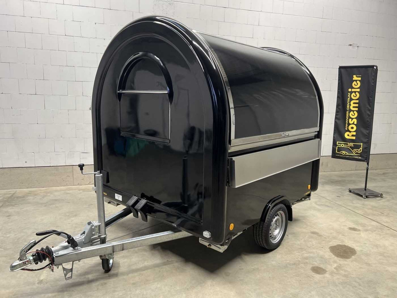 TPV Foodtrailer Modell 2.0 Verkaufsanhänger - Roulote bar: foto 4 TPV Foodtrailer Modell 2.0 Verkaufsanhänger - Roulote bar: foto 4