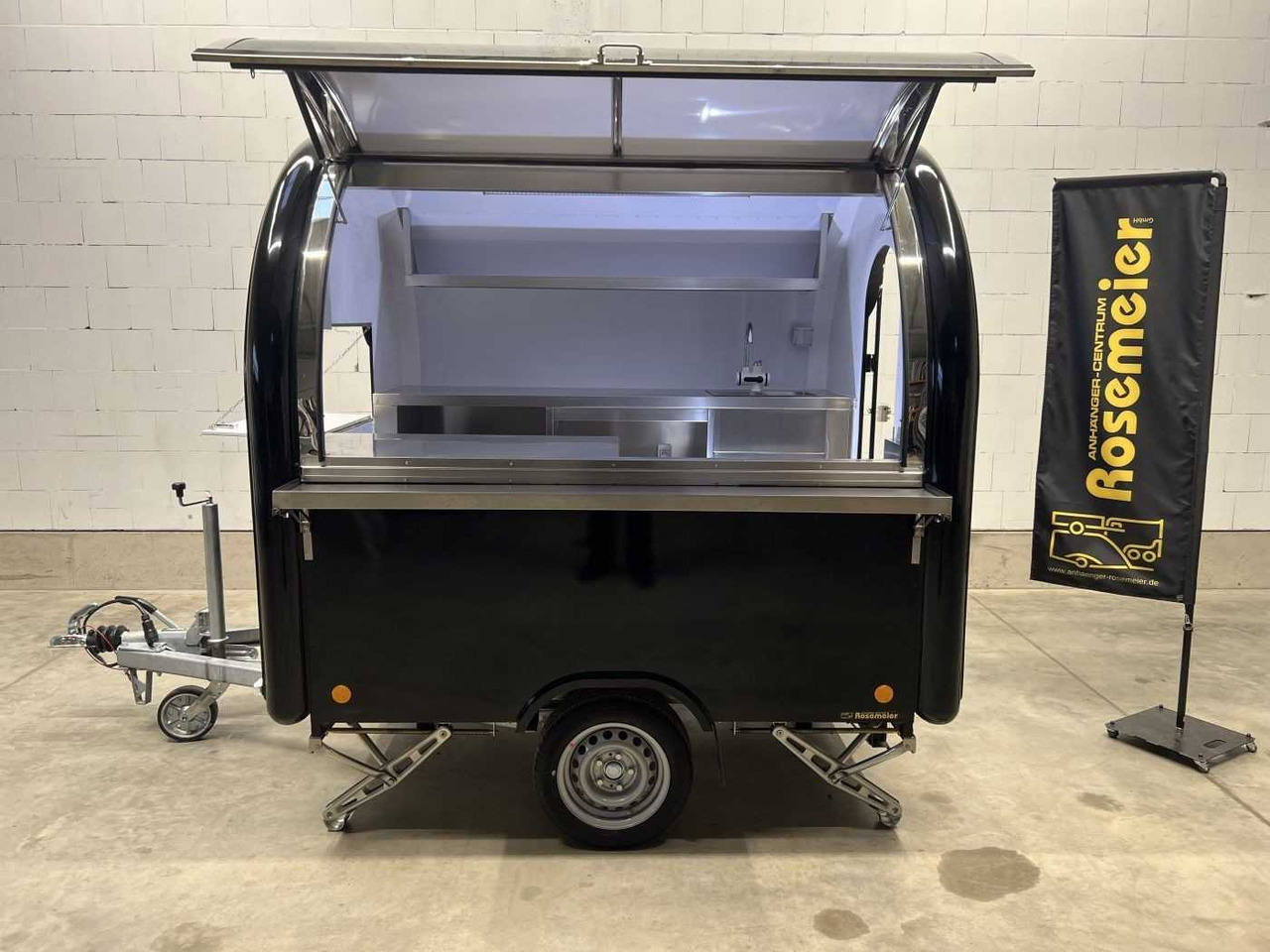 TPV Foodtrailer Modell 2.0 Verkaufsanhänger - Roulote bar: foto 1 TPV Foodtrailer Modell 2.0 Verkaufsanhänger - Roulote bar: foto 1