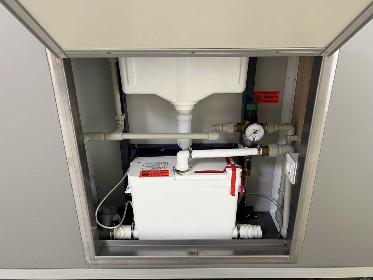 Casa contentor, Reboque novo VEZEKO MOBI 6602-SP2 Mannschaftswagen: foto 29 Casa contentor, Reboque novo VEZEKO MOBI 6602-SP2 Mannschaftswagen: foto 29