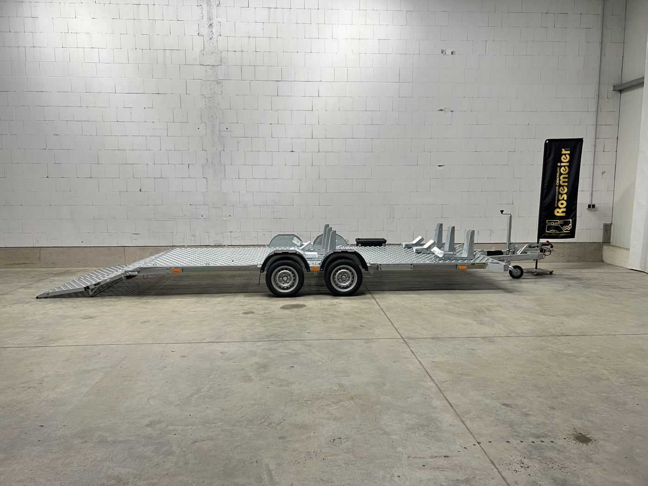 VEZEKO Motovan D 27+Box Motorradanhänger - Reboque para moto: foto 1 VEZEKO Motovan D 27+Box Motorradanhänger - Reboque para moto: foto 1