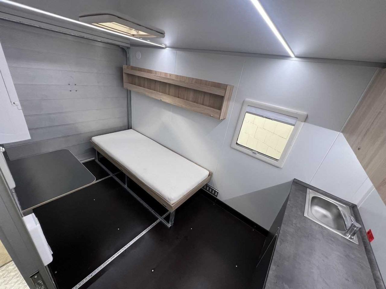 Caravana novo VEZEKO TK C 18.35 SP Offroad Campinganhänger: foto 15