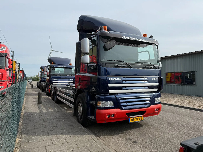 DAF CF 85 CF85-360 6X2 FAN 3 X IN STOCK TOP CONDITION NL TRUCKS - Camião chassi: foto 2 DAF CF 85 CF85-360 6X2 FAN 3 X IN STOCK TOP CONDITION NL TRUCKS - Camião chassi: foto 2