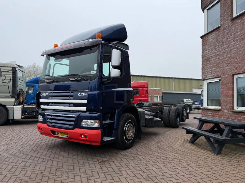 DAF CF 85 CF85-360 FAN 6X2 Chassis Holland Truck Top condition - Camião chassi: foto 3 DAF CF 85 CF85-360 FAN 6X2 Chassis Holland Truck Top condition - Camião chassi: foto 3