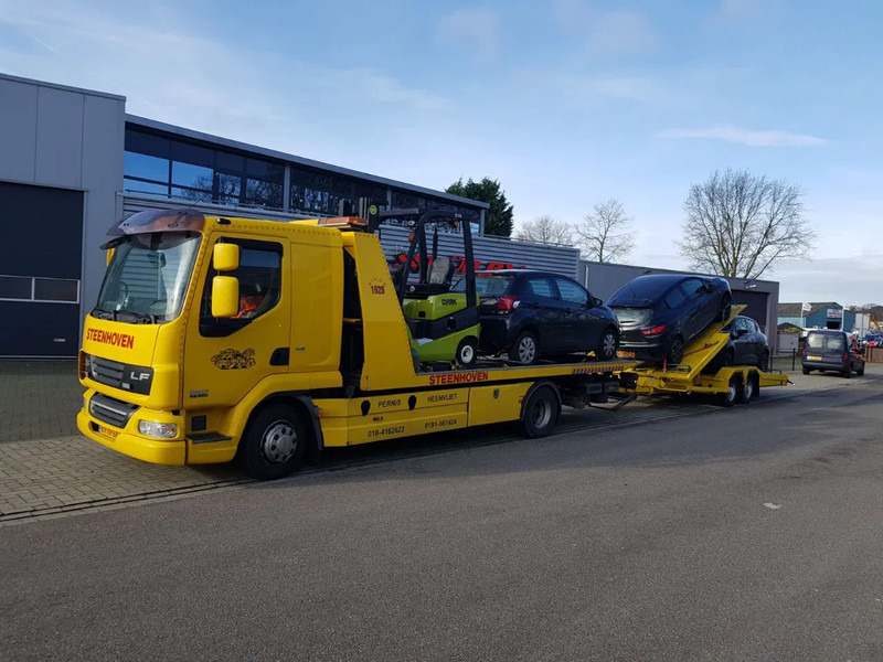 DAF LF 45 LF45-220 Abschelppwagen Falkom mit Anhanger / Schiebeplateau / Brill / Winde / Top Zustand - Camião transporte de veículos: foto 4 DAF LF 45 LF45-220 Abschelppwagen Falkom mit Anhanger / Schiebeplateau / Brill / Winde / Top Zustand - Camião transporte de veículos: foto 4