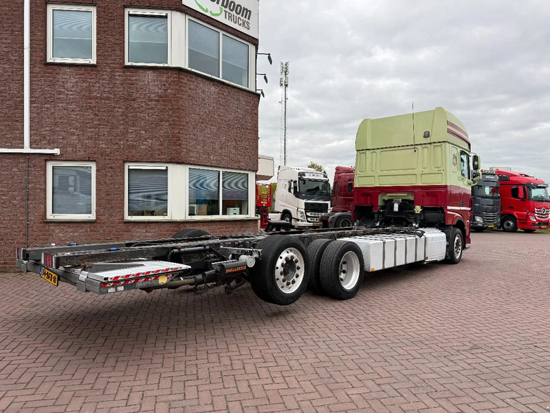 DAF XF 460 XF460 6X2 SCC EURO6 CHASSIS - HOLLAND TRUCK - TOP CONDITION!!! - Camião chassi: foto 4 DAF XF 460 XF460 6X2 SCC EURO6 CHASSIS - HOLLAND TRUCK - TOP CONDITION!!! - Camião chassi: foto 4