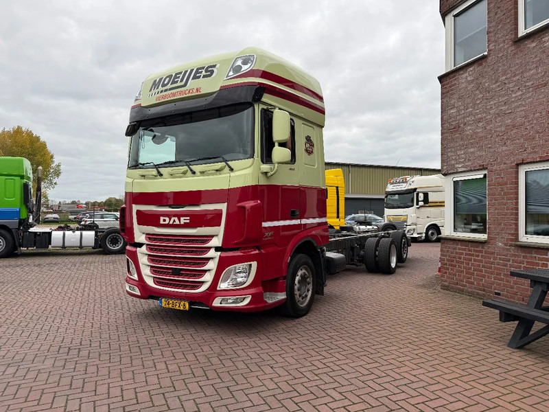 DAF XF 460 XF460 6X2 SCC EURO6 CHASSIS - HOLLAND TRUCK - TOP CONDITION!!! - Camião chassi: foto 2 DAF XF 460 XF460 6X2 SCC EURO6 CHASSIS - HOLLAND TRUCK - TOP CONDITION!!! - Camião chassi: foto 2