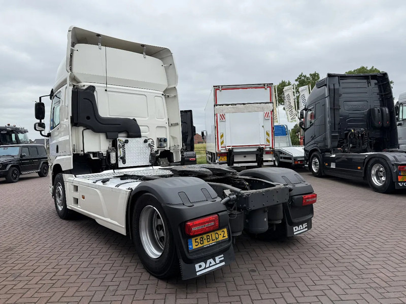 DAF CF 410 4X2 SPACECAB EURO6 DISTRIBUTIETREKKER MILIEUZONE DAF ONDERHOUD HOLLAND TRUCK!!! - Tractor: foto 3 DAF CF 410 4X2 SPACECAB EURO6 DISTRIBUTIETREKKER MILIEUZONE DAF ONDERHOUD HOLLAND TRUCK!!! - Tractor: foto 3