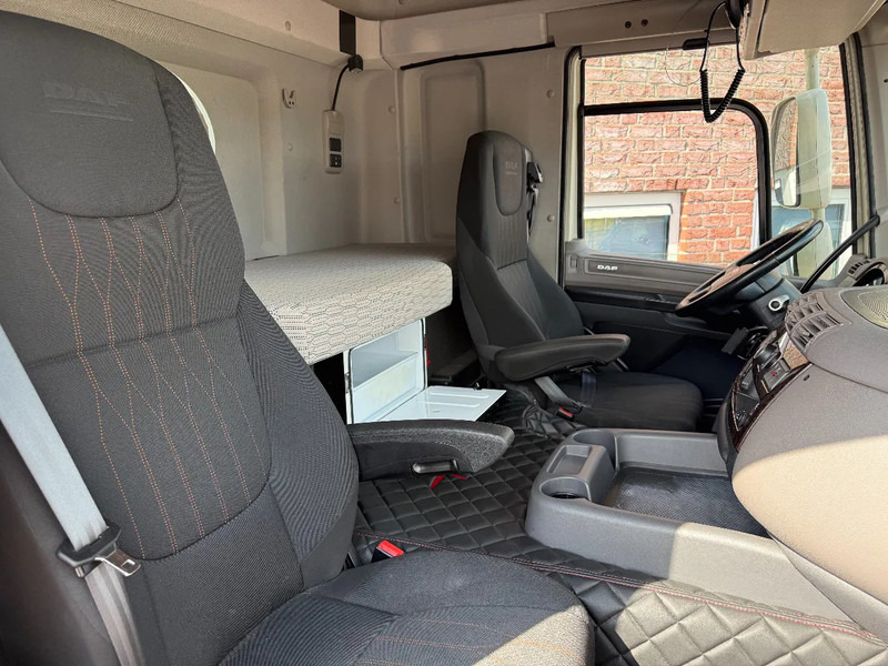DAF CF 410 CF410 4X2 Spacecab / Alcoa / Skirts / Low KM / Holland Truck!!!!!!! - Tractor: foto 4 DAF CF 410 CF410 4X2 Spacecab / Alcoa / Skirts / Low KM / Holland Truck!!!!!!! - Tractor: foto 4