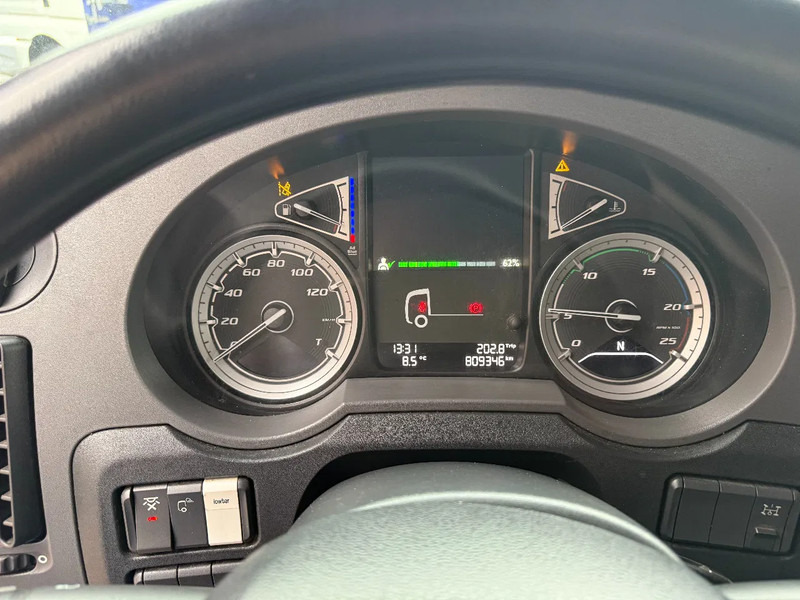 DAF XF 480 XF480 4X2 SSC / Smart tacho / Full spoilers / parking airco / Holland Truck - Tractor: foto 3 DAF XF 480 XF480 4X2 SSC / Smart tacho / Full spoilers / parking airco / Holland Truck - Tractor: foto 3