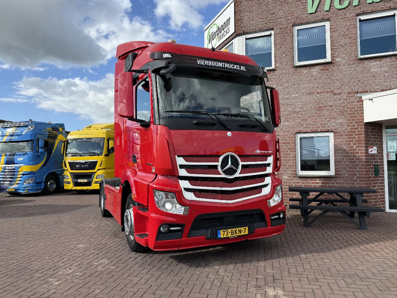 Mercedes-Benz Actros Actros 1842LS 4X2 Streamspace / ACC / Full MB service / Holland Truck - Tractor: foto 1 Mercedes-Benz Actros Actros 1842LS 4X2 Streamspace / ACC / Full MB service / Holland Truck - Tractor: foto 1