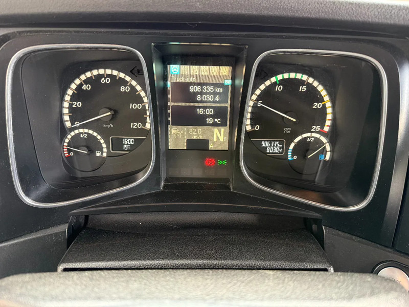 Mercedes-Benz Actros Actros 1842LS 4X2 Streamspace / ACC / Full MB service / Holland Truck - Tractor: foto 3 Mercedes-Benz Actros Actros 1842LS 4X2 Streamspace / ACC / Full MB service / Holland Truck - Tractor: foto 3