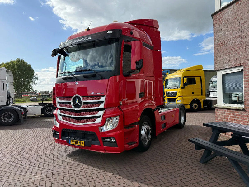 Mercedes-Benz Actros Actros 1842LS 4X2 Streamspace / ACC / Full MB service / Holland Truck - Tractor: foto 2 Mercedes-Benz Actros Actros 1842LS 4X2 Streamspace / ACC / Full MB service / Holland Truck - Tractor: foto 2