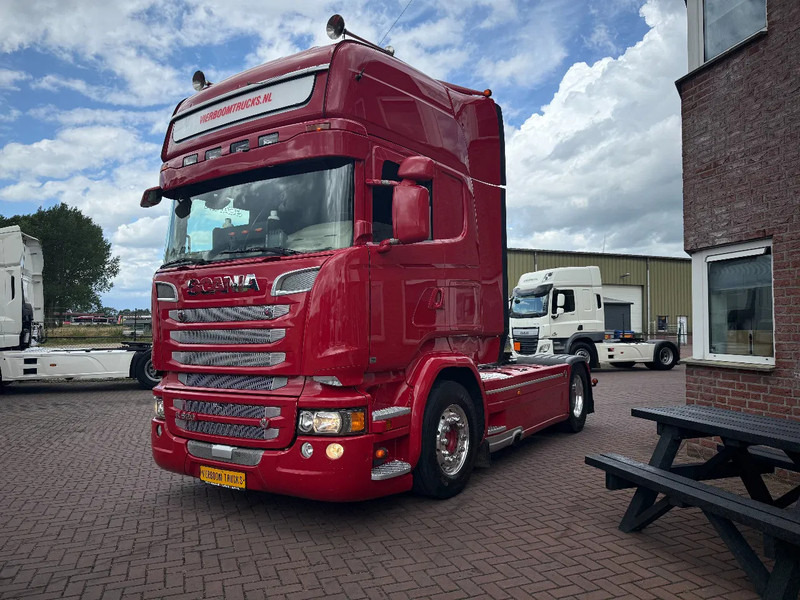 Scania R520 V8 4x2 STREAMLINE EURO6 RETARDER STANDAIRCO SPECIAL INTERIEUR HYDRAULICS SUPER CONDITION!!! - Tractor: foto 2 Scania R520 V8 4x2 STREAMLINE EURO6 RETARDER STANDAIRCO SPECIAL INTERIEUR HYDRAULICS SUPER CONDITION!!! - Tractor: foto 2