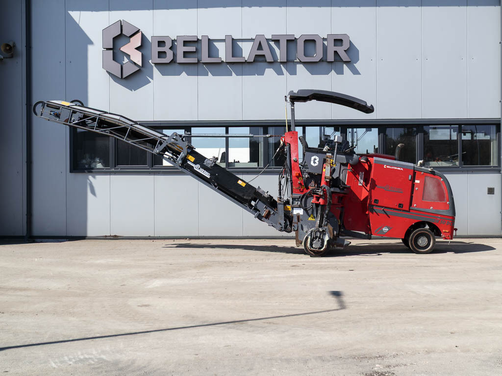 WIRTGEN W 50 DCi - Aplainadora (Fresadora): foto 1 WIRTGEN W 50 DCi - Aplainadora (Fresadora): foto 1