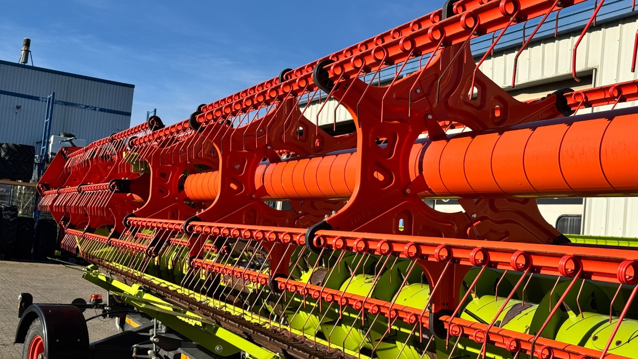 CLAAS VARIO 1080 Schneidwerkswagen - Ceifeira debulhadora: foto 5 CLAAS VARIO 1080 Schneidwerkswagen - Ceifeira debulhadora: foto 5