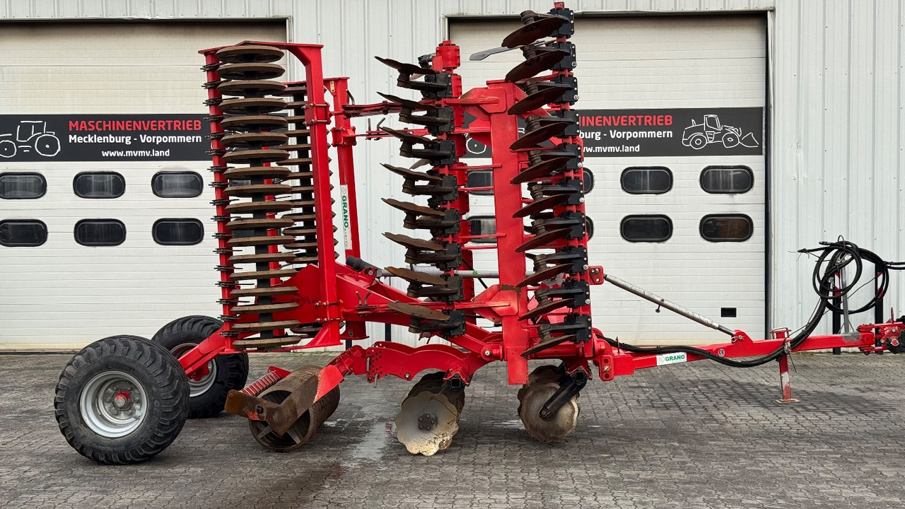 Top Agro SHARK 6.0 GRANO-SYSTEM Hydr. 6,0m - Grades de discos: foto 1 Top Agro SHARK 6.0 GRANO-SYSTEM Hydr. 6,0m - Grades de discos: foto 1