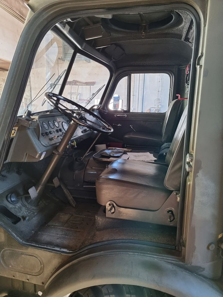 Steyr A 680 G Geländewagen - Camião de caixa aberta/ Plataforma, Camião grua: foto 4 Steyr A 680 G Geländewagen - Camião de caixa aberta/ Plataforma, Camião grua: foto 4