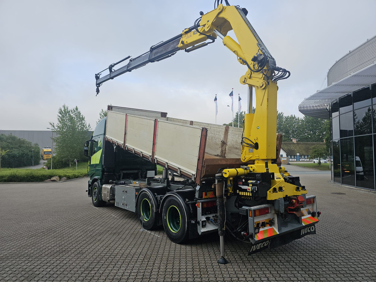 Iveco Stralis 560 6x4 - Camião transportador de contêineres/ Caixa móvel, Camião grua: foto 3 Iveco Stralis 560 6x4 - Camião transportador de contêineres/ Caixa móvel, Camião grua: foto 3