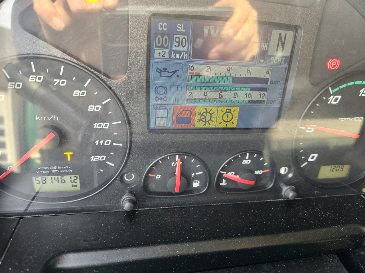 Camião transportador de contêineres/ Caixa móvel Iveco Stralis 560 6x4: foto 24