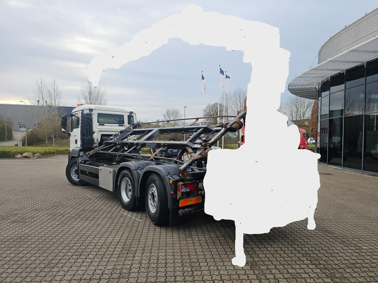 MAN TGS 26.400 6X2-4 - Camião transportador de contêineres/ Caixa móvel: foto 3 MAN TGS 26.400 6X2-4 - Camião transportador de contêineres/ Caixa móvel: foto 3