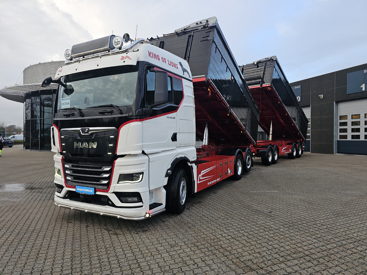 MAN TGX 26.580 6X2-4 Hængertræk - Camião basculante: foto 1 MAN TGX 26.580 6X2-4 Hængertræk - Camião basculante: foto 1