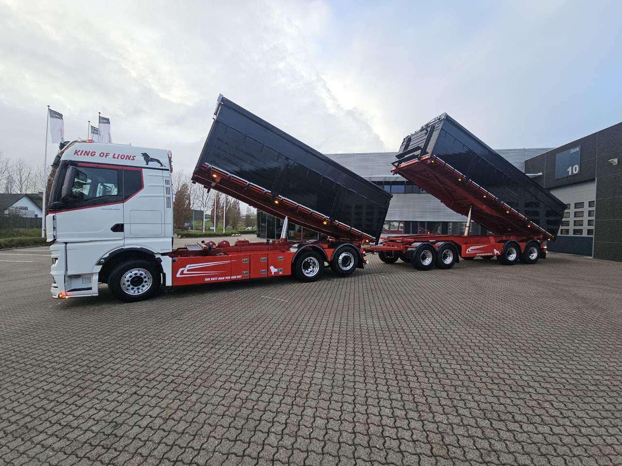 MAN TGX 26.580 Hængertræk - Camião basculante: foto 2 MAN TGX 26.580 Hængertræk - Camião basculante: foto 2