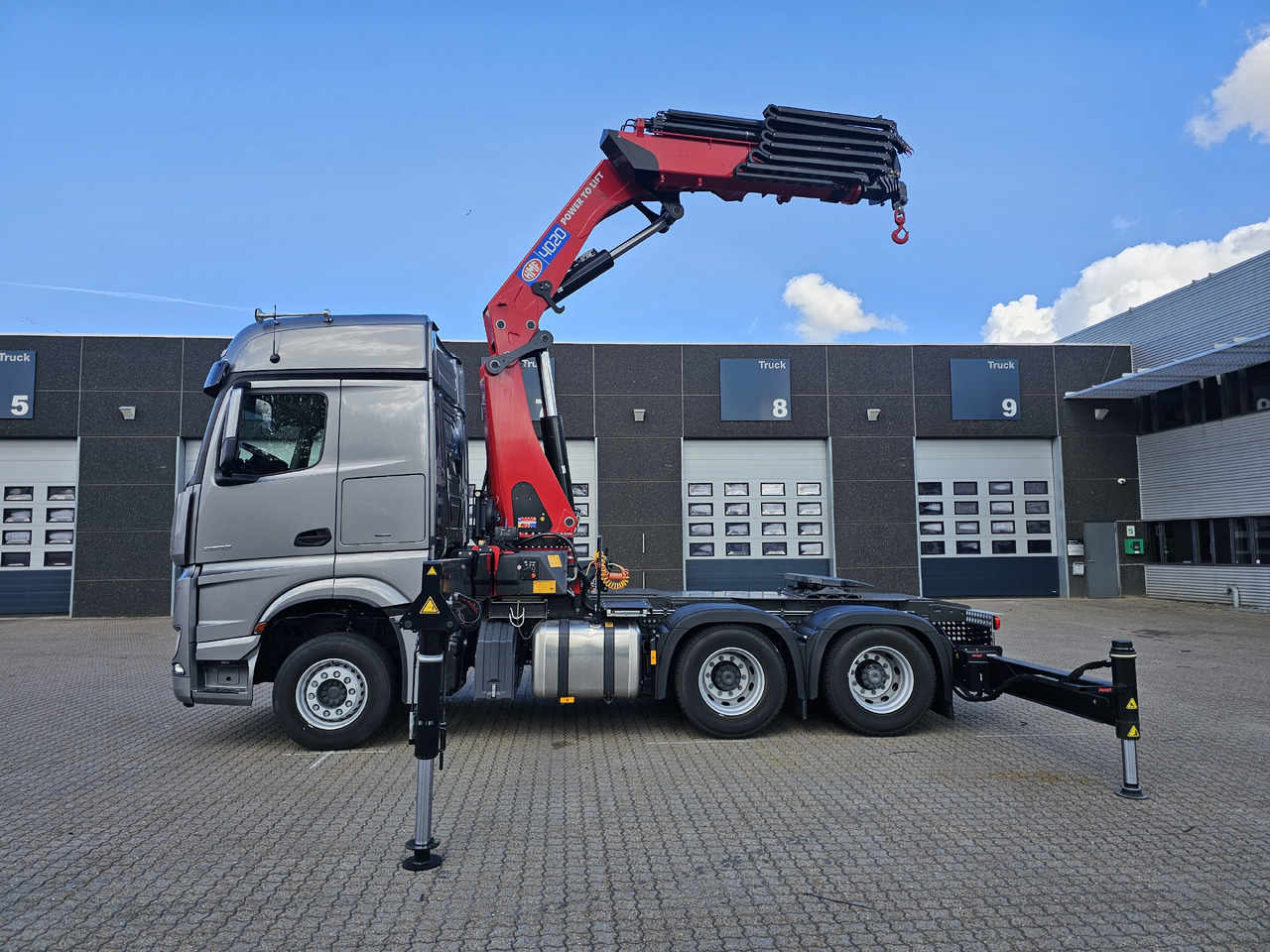 Mercedes Arocs 2653 6x4 40 T-mtr. - Camião grua, Tractor: foto 3 Mercedes Arocs 2653 6x4 40 T-mtr. - Camião grua, Tractor: foto 3