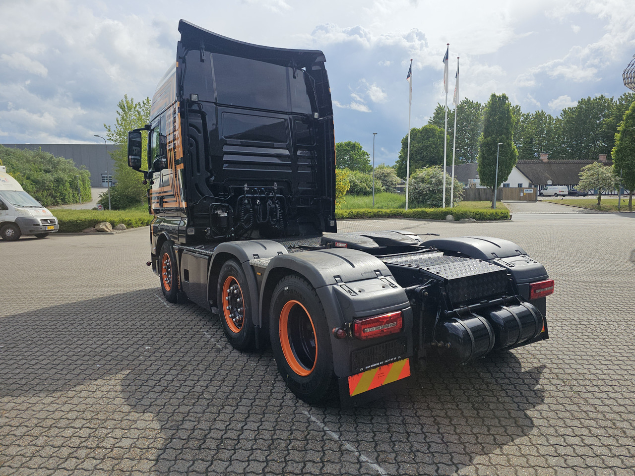 MAN TGX 26.510 - Tractor: foto 3 MAN TGX 26.510 - Tractor: foto 3