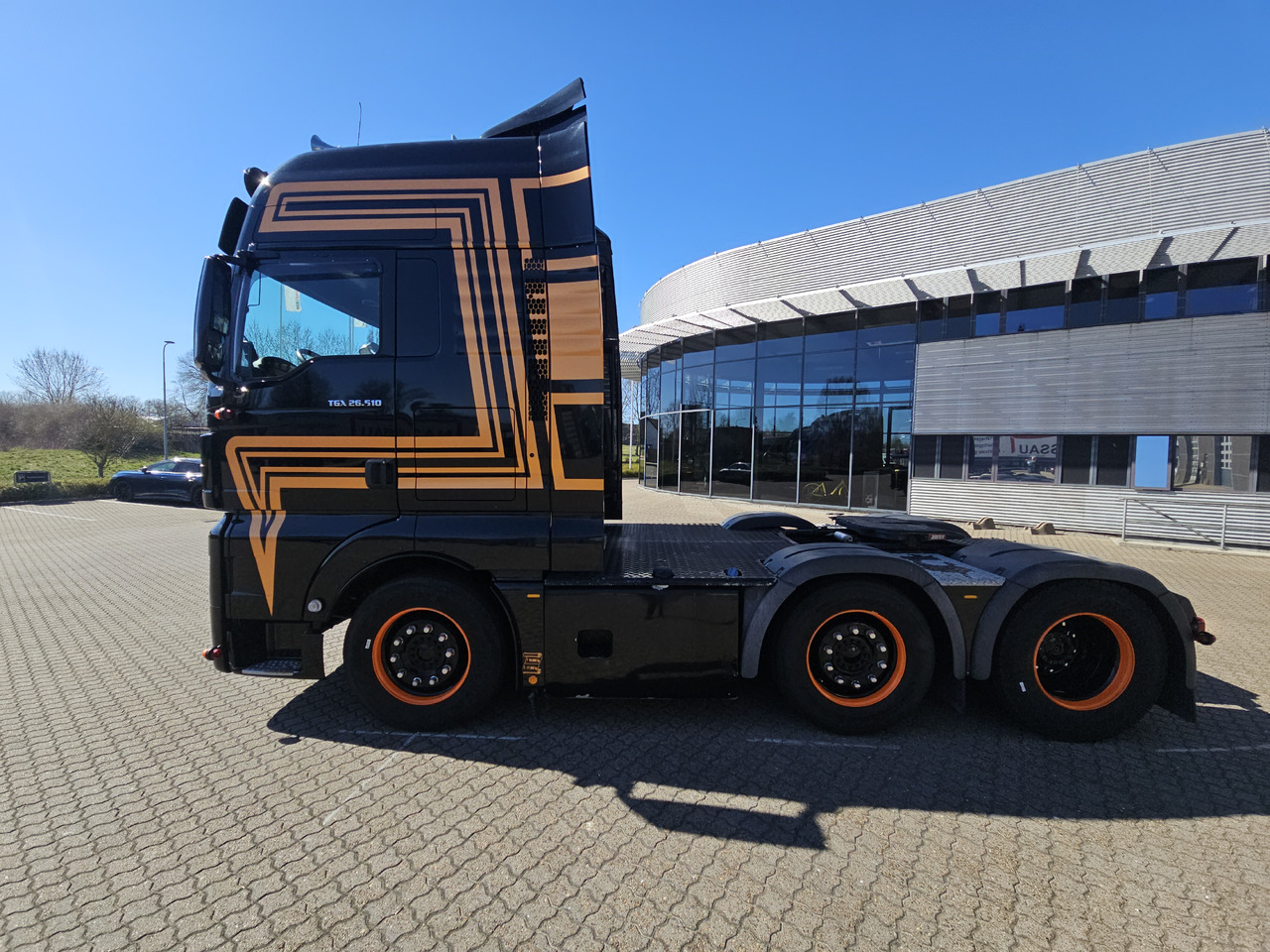MAN TGX 26.510 - Tractor: foto 2 MAN TGX 26.510 - Tractor: foto 2