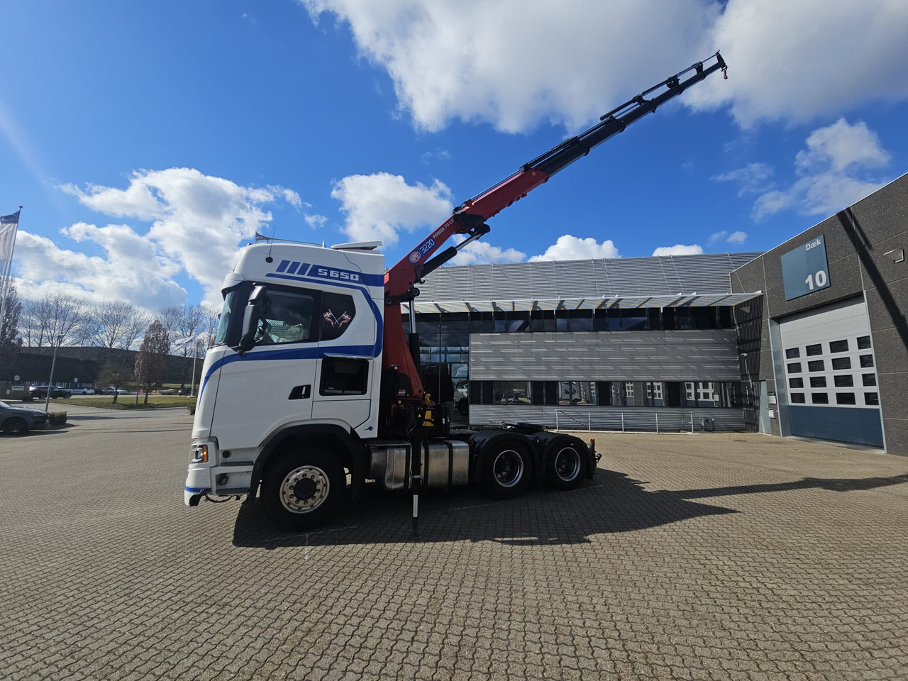 Scania S650 6x2 32 T-mtr. kran - Tractor: foto 4 Scania S650 6x2 32 T-mtr. kran - Tractor: foto 4