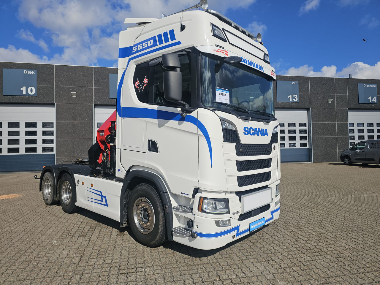 Scania S650 6x2 32 T-mtr. kran - Tractor: foto 1 Scania S650 6x2 32 T-mtr. kran - Tractor: foto 1