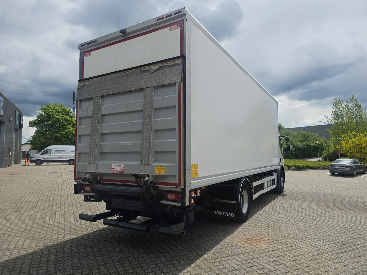 Volvo FE320 - Camião frigorífico: foto 3 Volvo FE320 - Camião frigorífico: foto 3