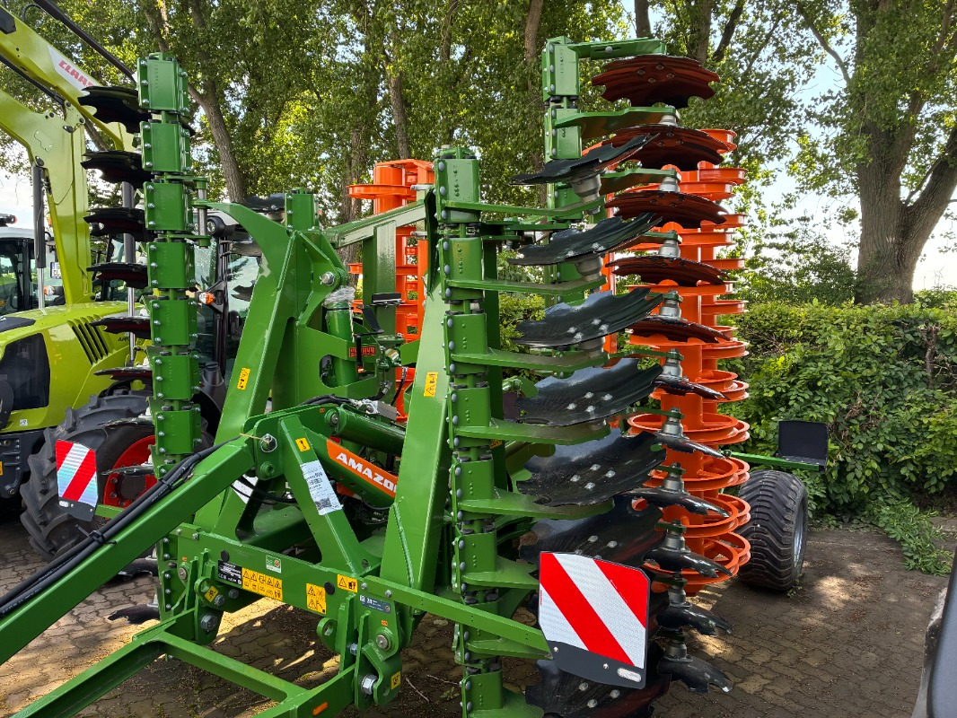 Amazone Catros 5002-2 - Grades de discos: foto 4 Amazone Catros 5002-2 - Grades de discos: foto 4