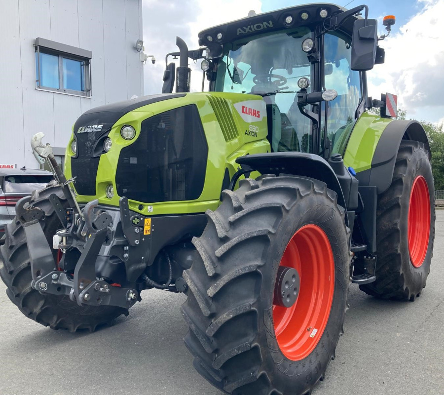 CLAAS Axion 830 CMATIC - Trator: foto 2 CLAAS Axion 830 CMATIC - Trator: foto 2