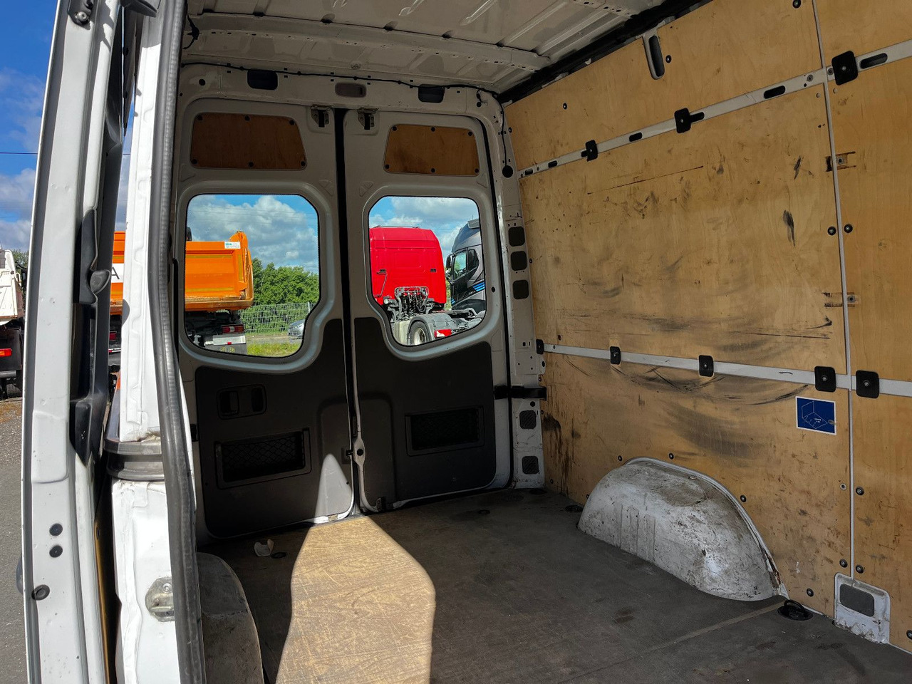 Leasing de  Mercedes-Benz Sprinter II Kasten 316 CDI Mercedes-Benz Sprinter II Kasten 316 CDI: foto 22