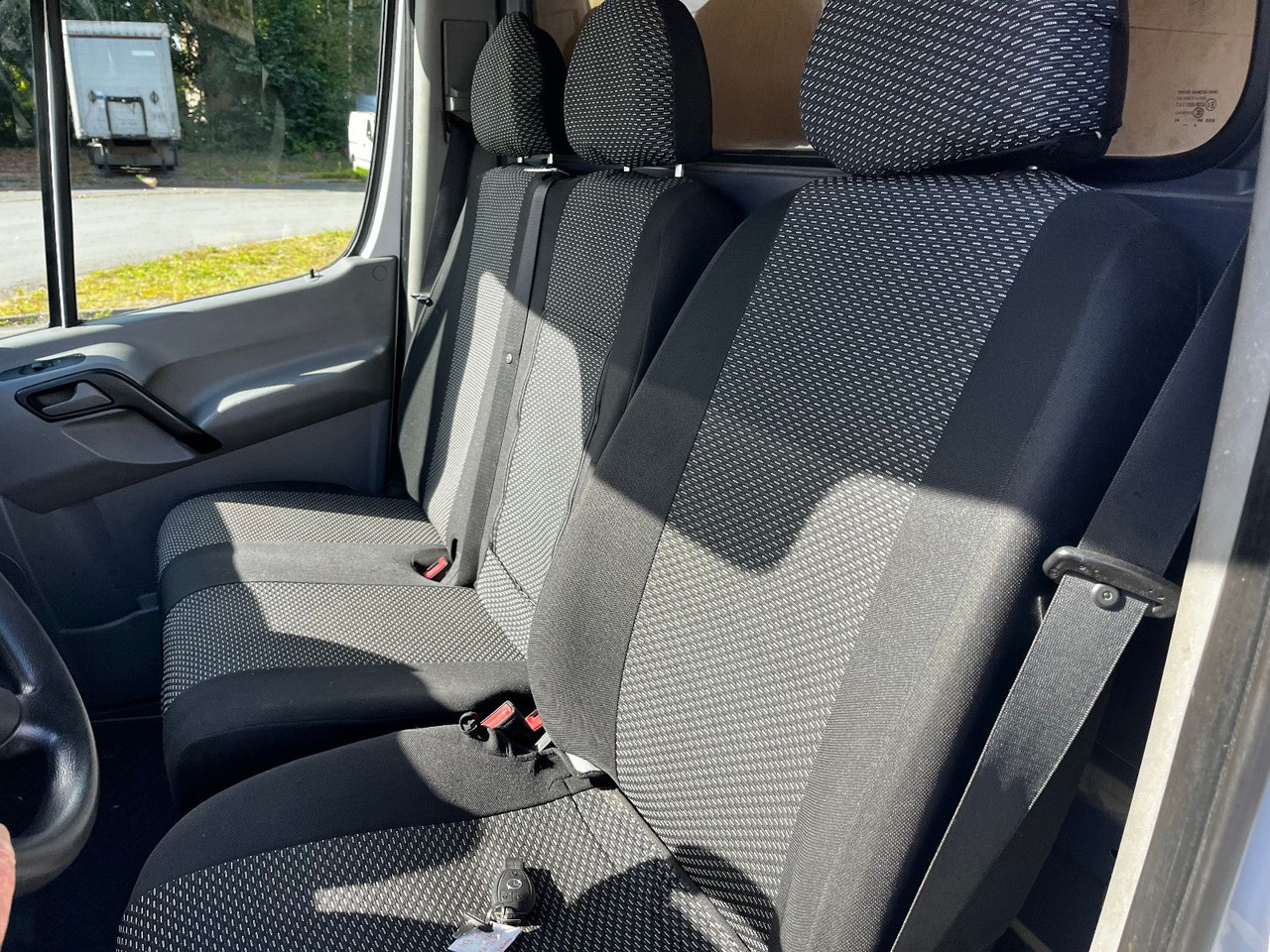 Leasing de  Mercedes-Benz Sprinter II Kasten 316 CDI Mercedes-Benz Sprinter II Kasten 316 CDI: foto 19