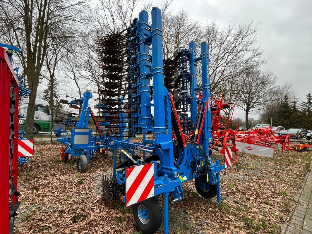 Carré STERNROLLHACKE ROTANET - Maquina para lavrar a terra: foto 3 Carré STERNROLLHACKE ROTANET - Maquina para lavrar a terra: foto 3