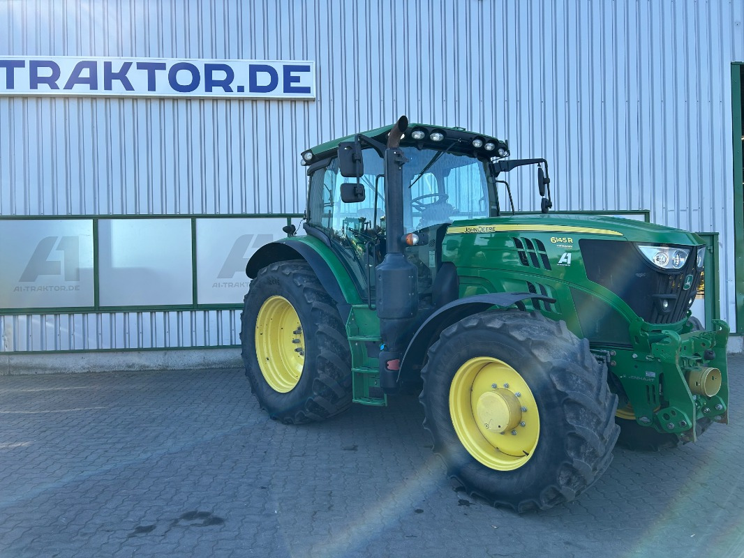 John Deere 6145R - Trator: foto 4 John Deere 6145R - Trator: foto 4